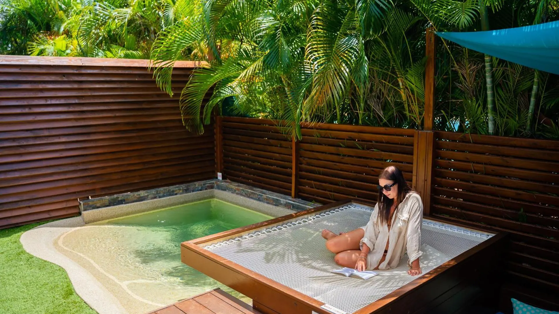 Kawan Bay Suites Deshaies Aparthotel